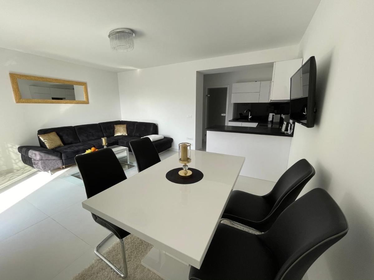 Sky Garden Trogir Exterior foto