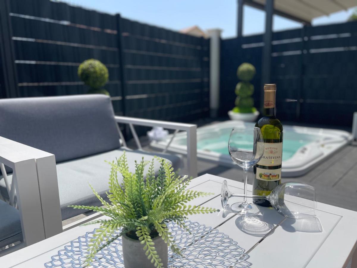 Sky Garden Trogir Exterior foto